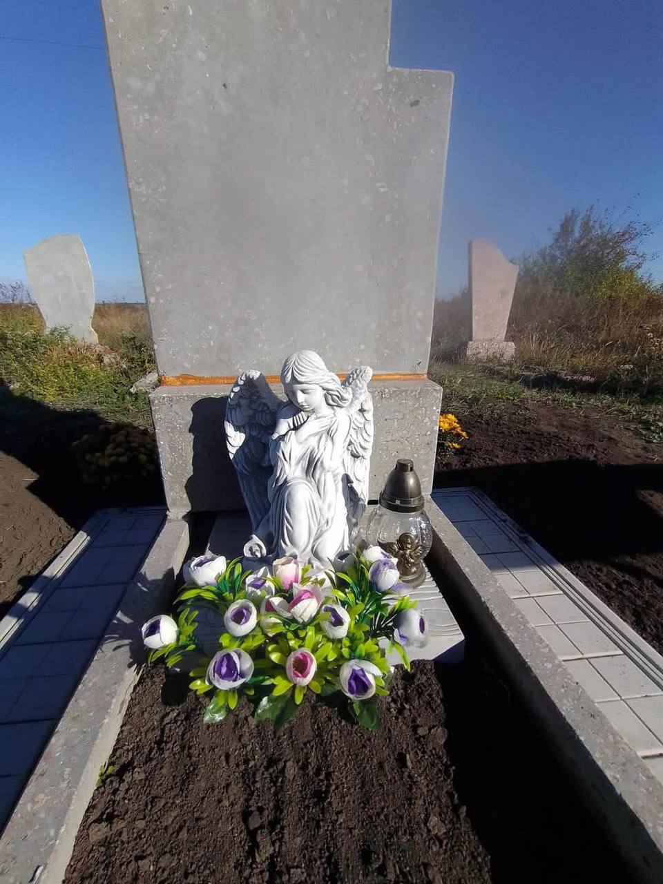 Ангел в молитві - Фото 3