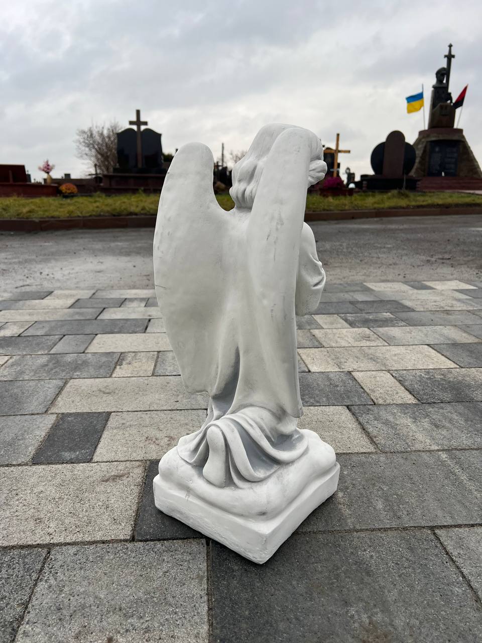 Ангел пам'яті - Фото 3